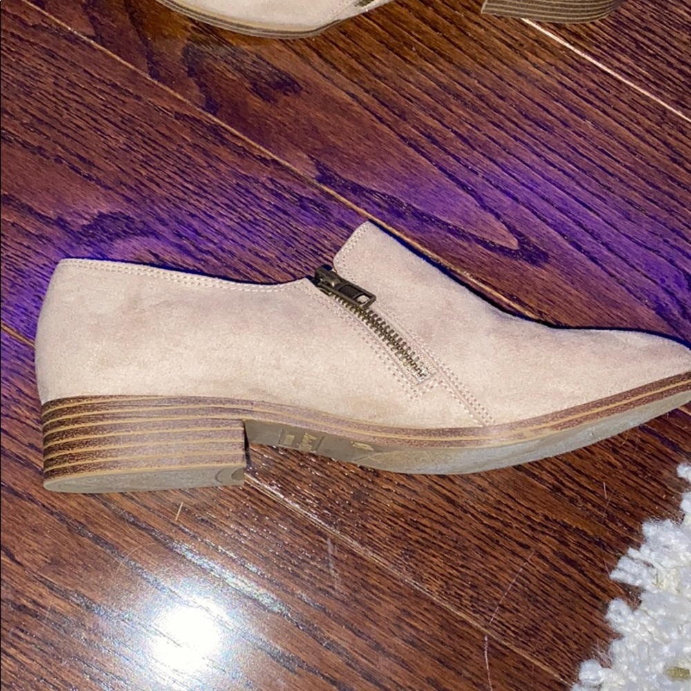 Booties - Picture 3 of 4